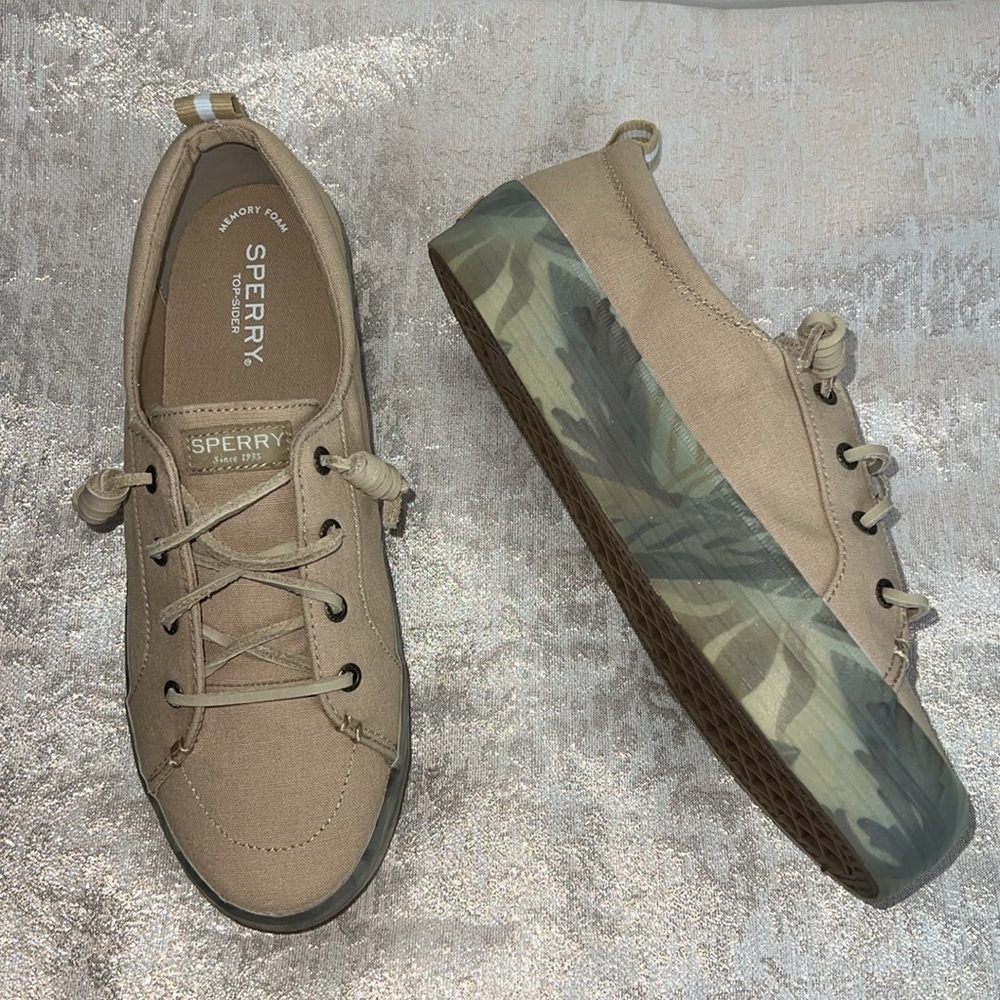 Sperry New Women's shoes Tan & Green Sneakers size 9 camouflage lace up